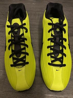 Women’s Black & Neon Yellow Running Sneakers